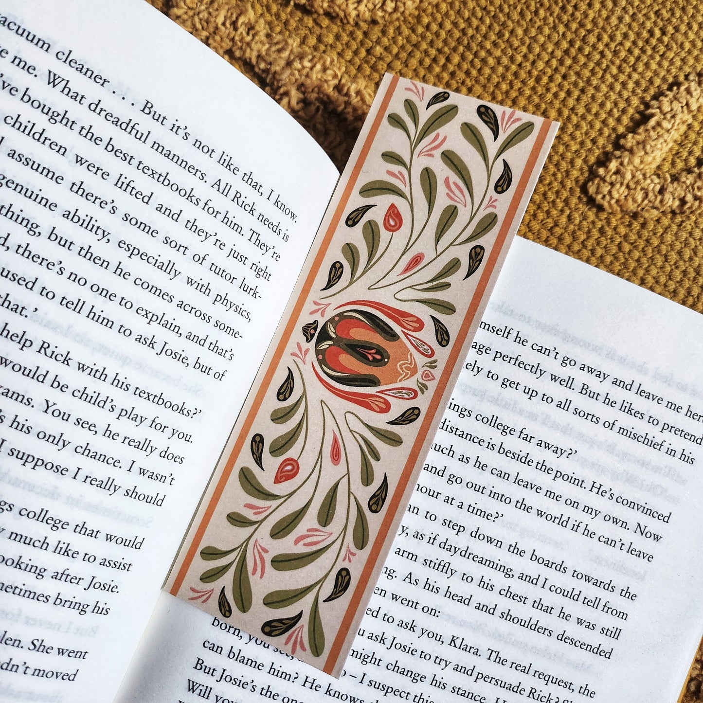 Beige Botanical Pattern Bookmark