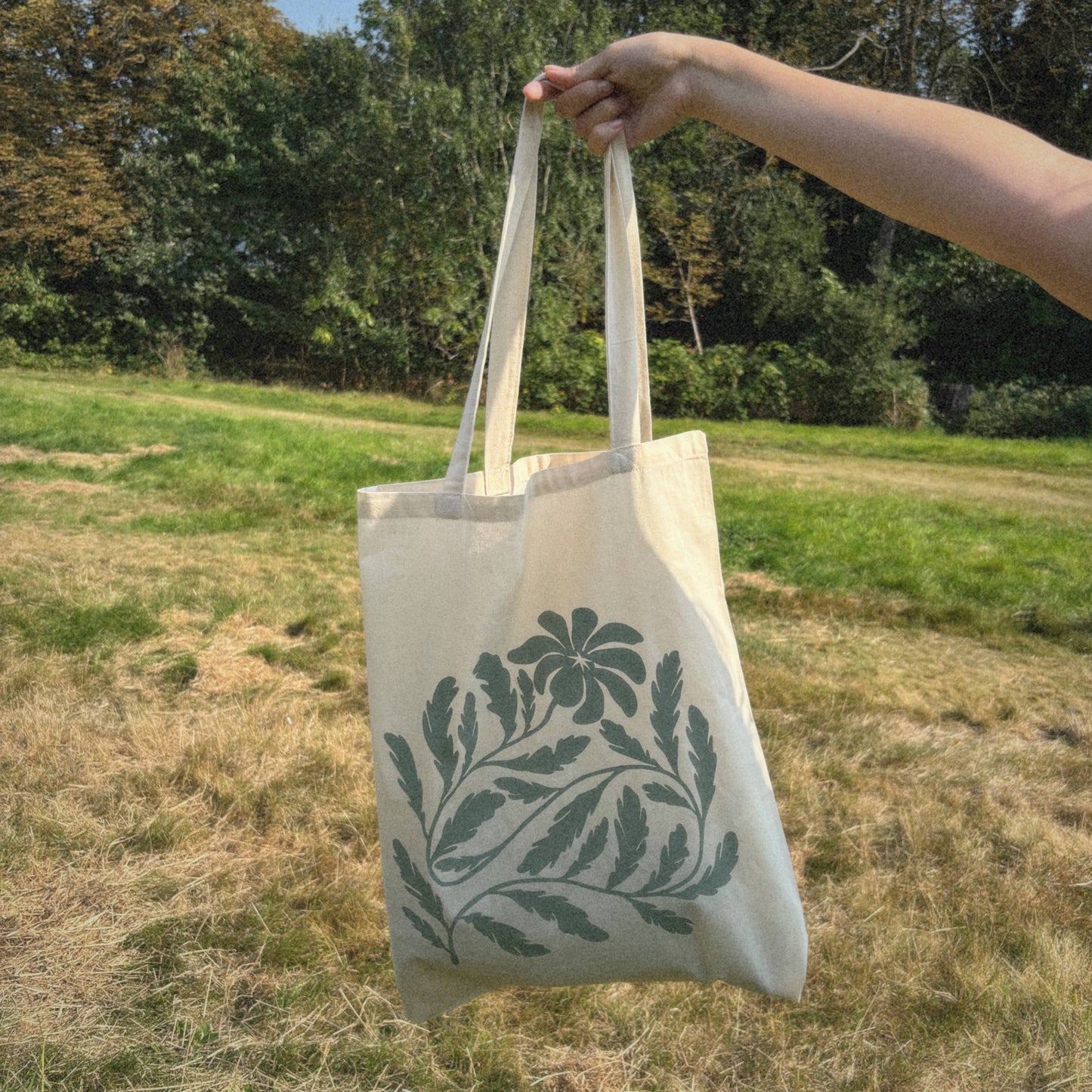 Star Flower - Large Canvas Tote Bag