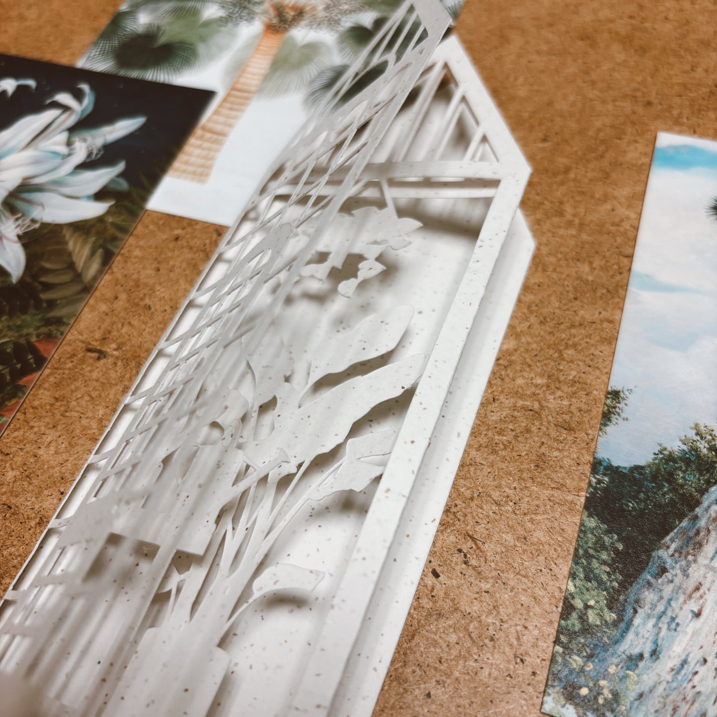 Greenhouse 3D Paper-cut Bookmark